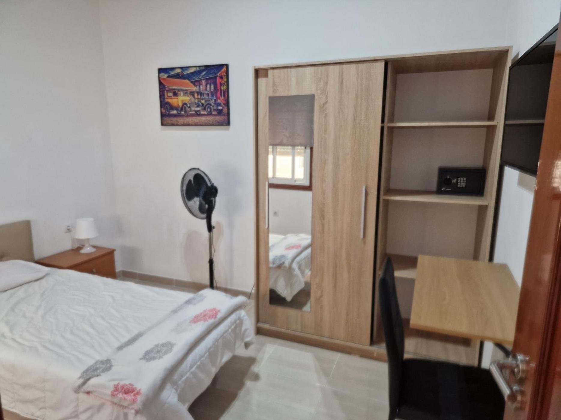 Habitacion Individual Privada, Piso De 3 Habitaciones Con Areas Compartidas La Laguna  Esterno foto